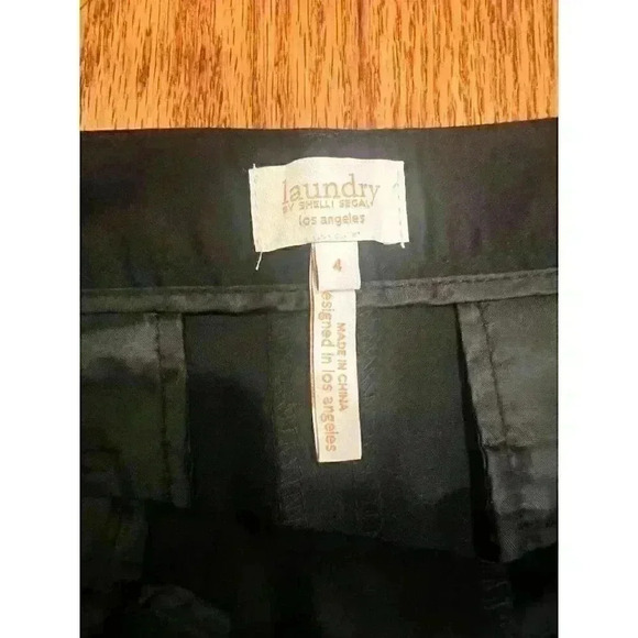 NWT Laundry By Shelli Segal LA Women's Black Bermuda Shorts Size 4 Modest - Picture 3 of 6